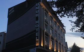 Umur Hotel